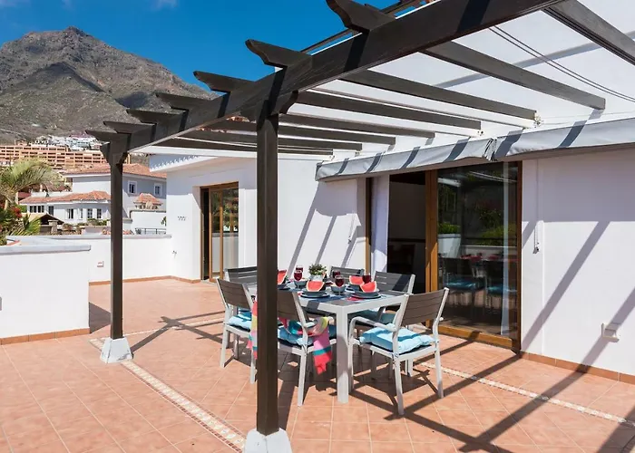 1 Charming Conde Private Garden Pool, Bbq! Адехе