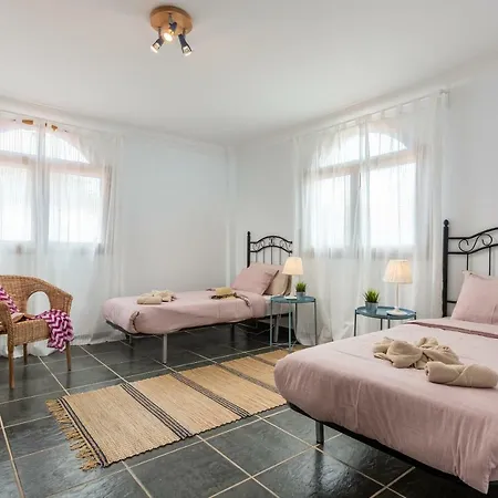 빌라 1 Charming Conde Private Garden Pool, Bbq! 아데제