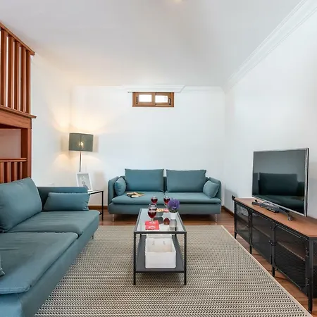 1 Charming Conde Private Garden Pool, Bbq! * 아데제